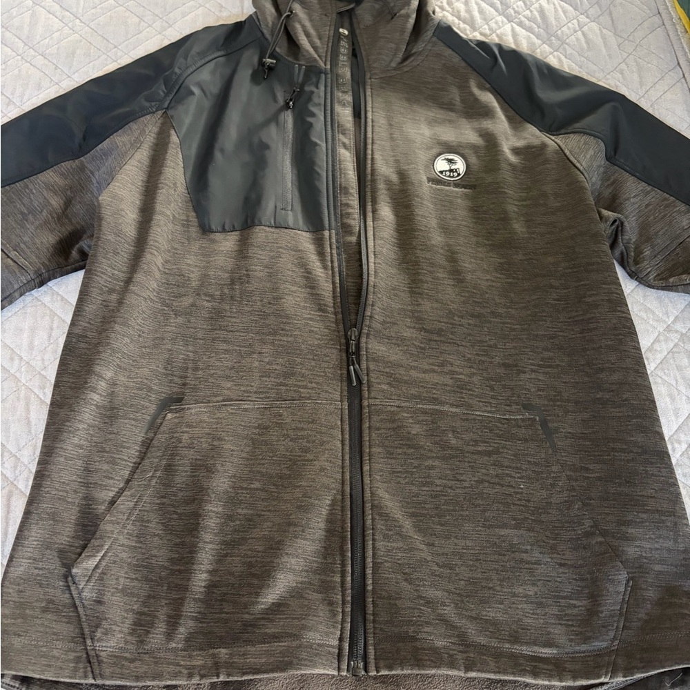 Levelwear Pebble Beach Men's Gray and Black Golf Jacket